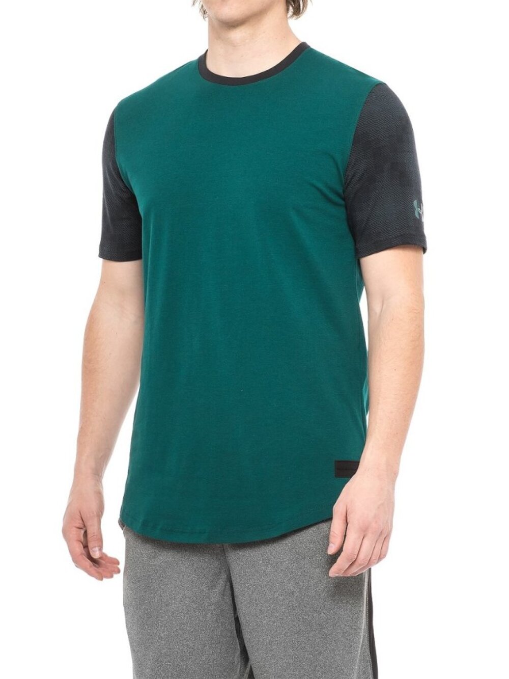 Under Armour Charged Cotton Baseline Long Line HeatGear Athletic Fit T-Shirt